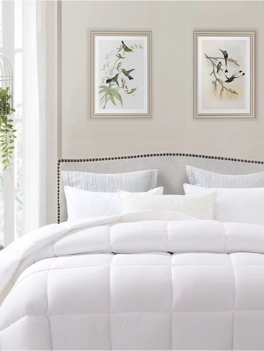 Luxurious White Alternative Comforter - Plush Hotel Feel